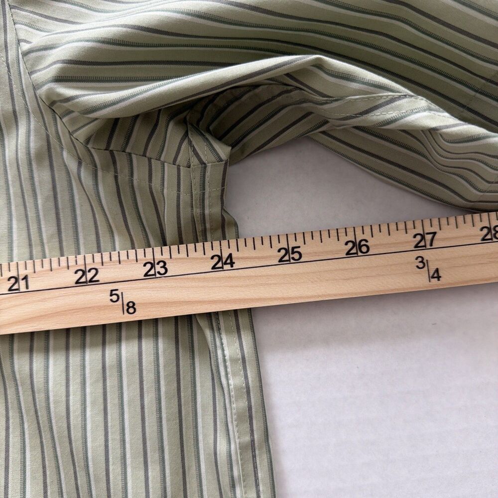 Eddie Bauer short Sleeve Shirt Mens L/Tall Relaxed Fit Green Wrinkle Resistant - Picture 8 of 8
